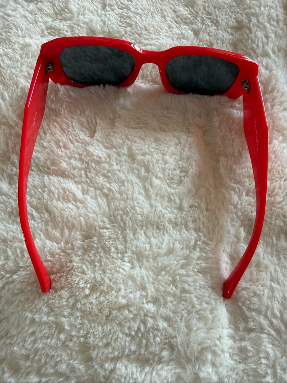 Bold Red Rectangular Sunglasses - Picture 3 of 3